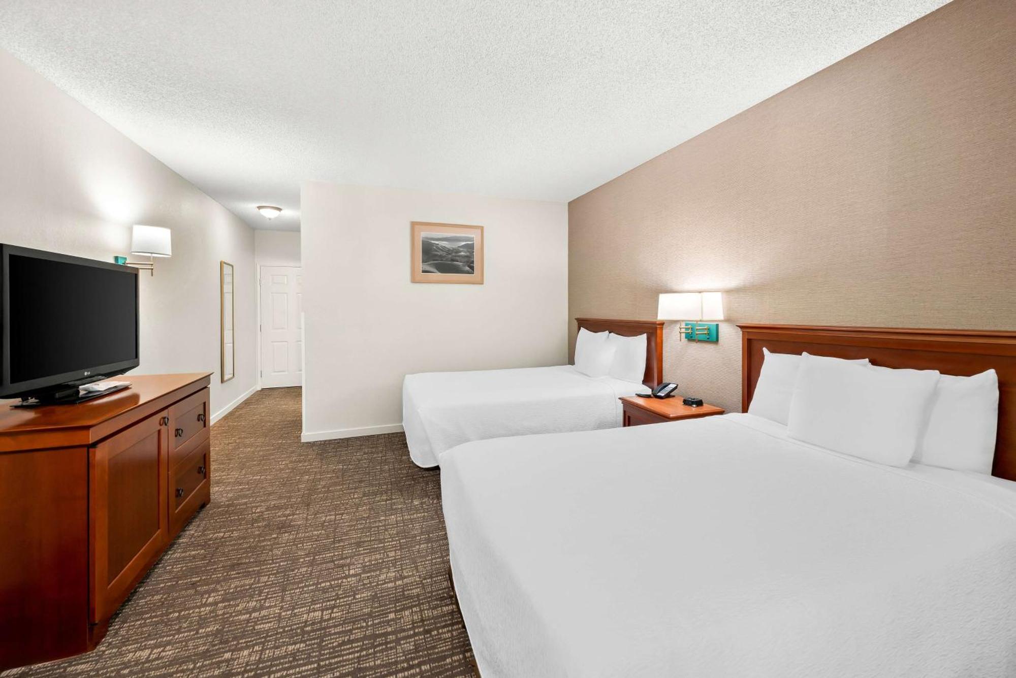 Best Western Stagecoach Inn Pollock Pines Esterno foto