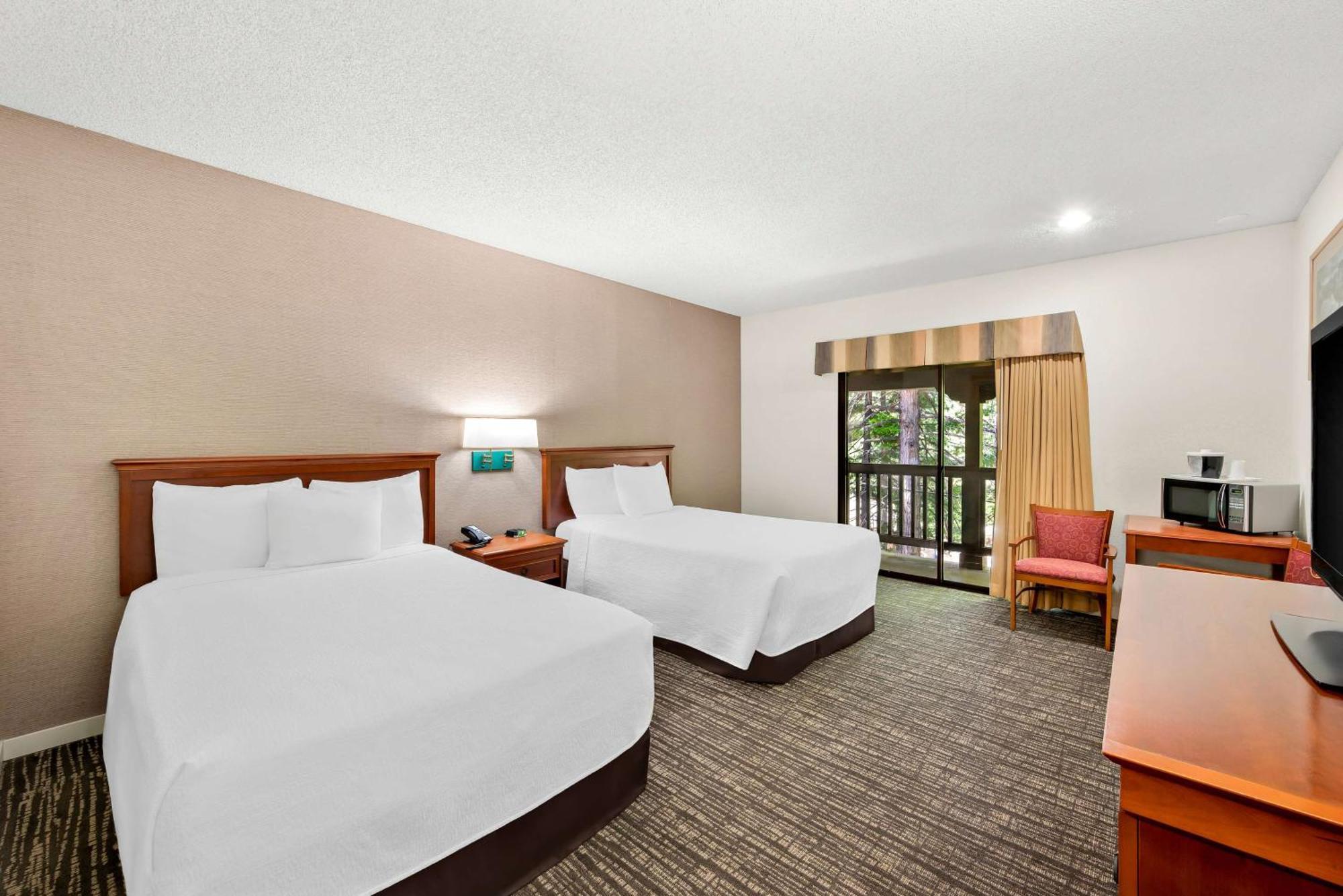 Best Western Stagecoach Inn Pollock Pines Esterno foto