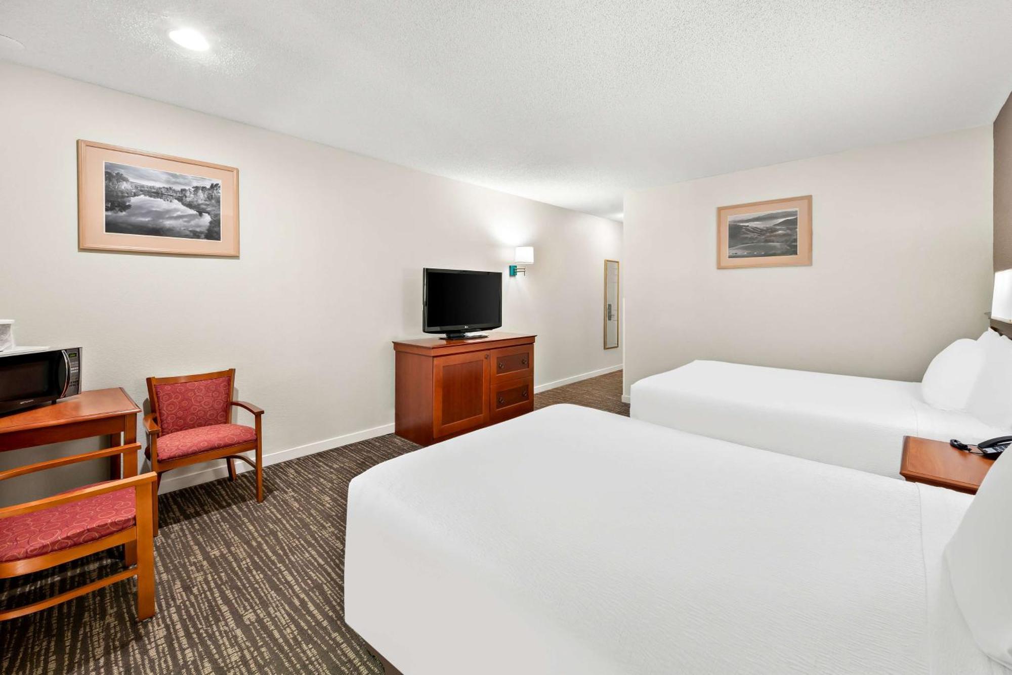 Best Western Stagecoach Inn Pollock Pines Esterno foto