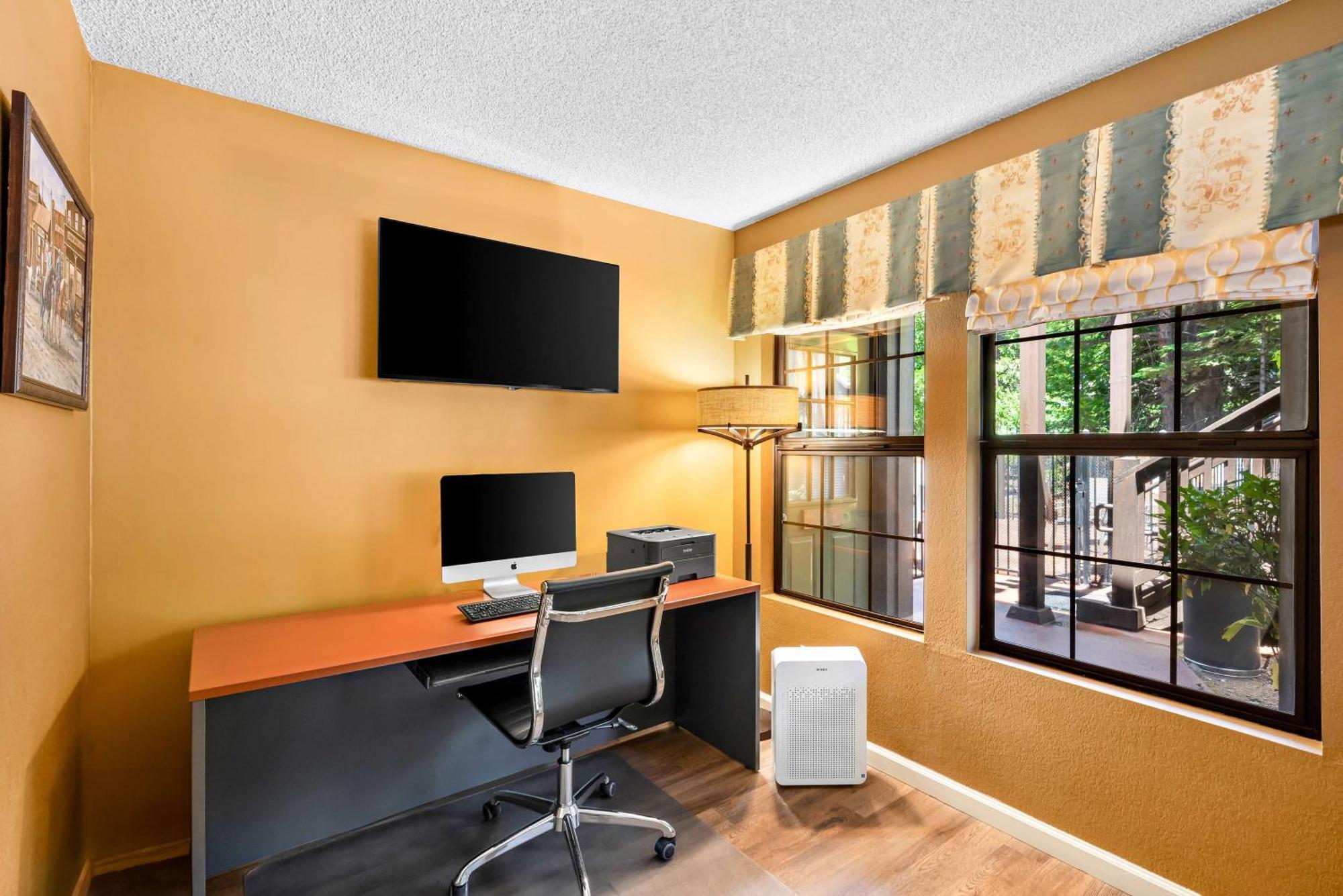 Best Western Stagecoach Inn Pollock Pines Esterno foto
