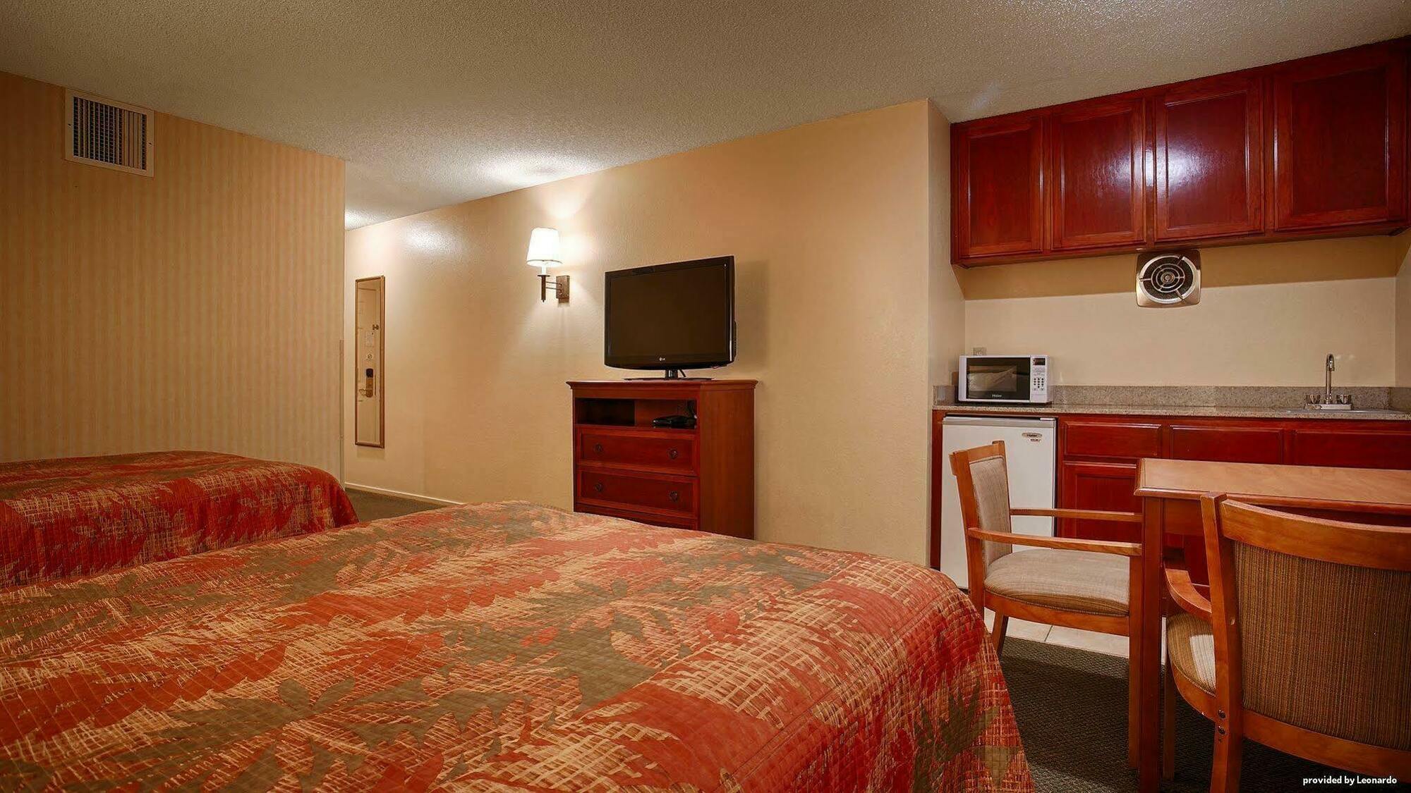 Best Western Stagecoach Inn Pollock Pines Esterno foto